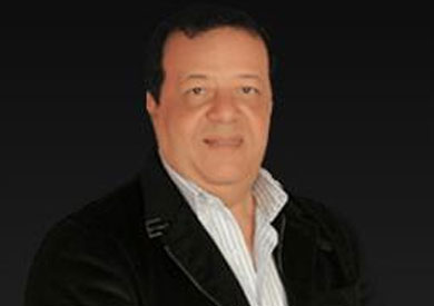 عاطف عبداللطيف